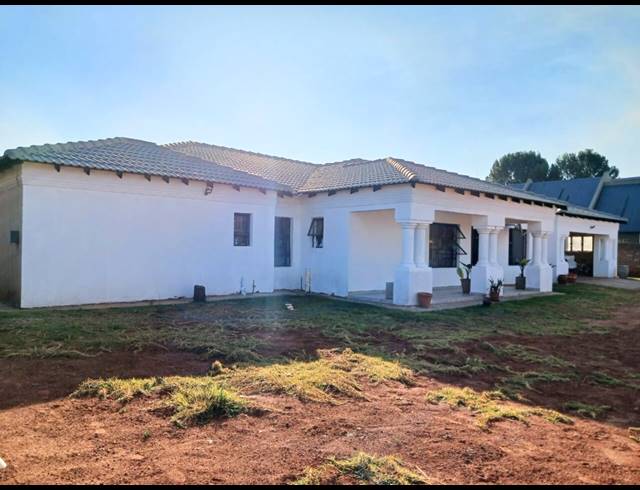 4 BEDROOM FREEHOLD FOR SALE IN HENLEY ON KLIP